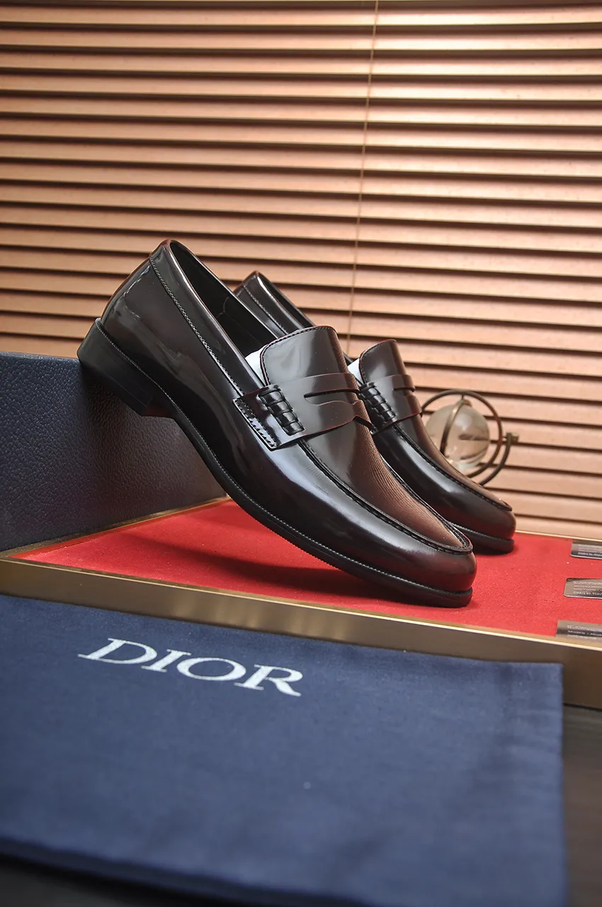 Men's shoes 💰580💶[Dior] (water-dyed cowhide lining) Dior original 1:1 high-quality factory, imported original materials, imported raw cowhide, water-dyed cowhide lining, original TPU outsole, code number: 39-44 (45 customized)